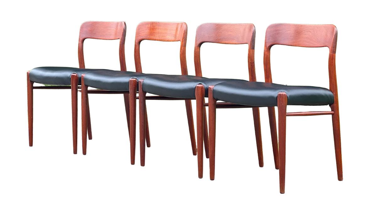 Model 75 Chairs by Niels Moller