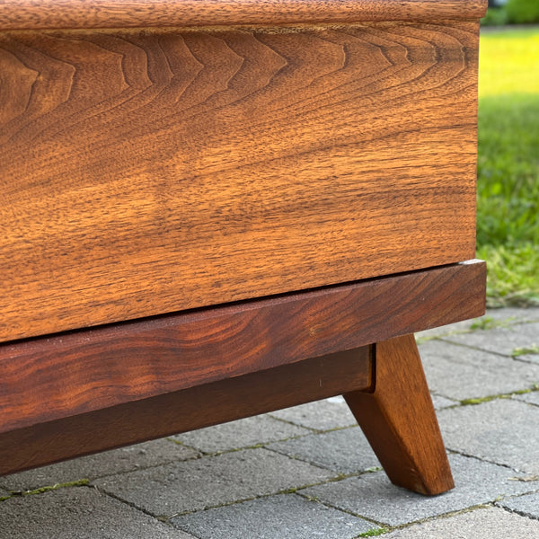 GMHK620○journal standard Furniture / ジャー Gibbard Six Drawer Dresser - Decade Five Furniture Co.