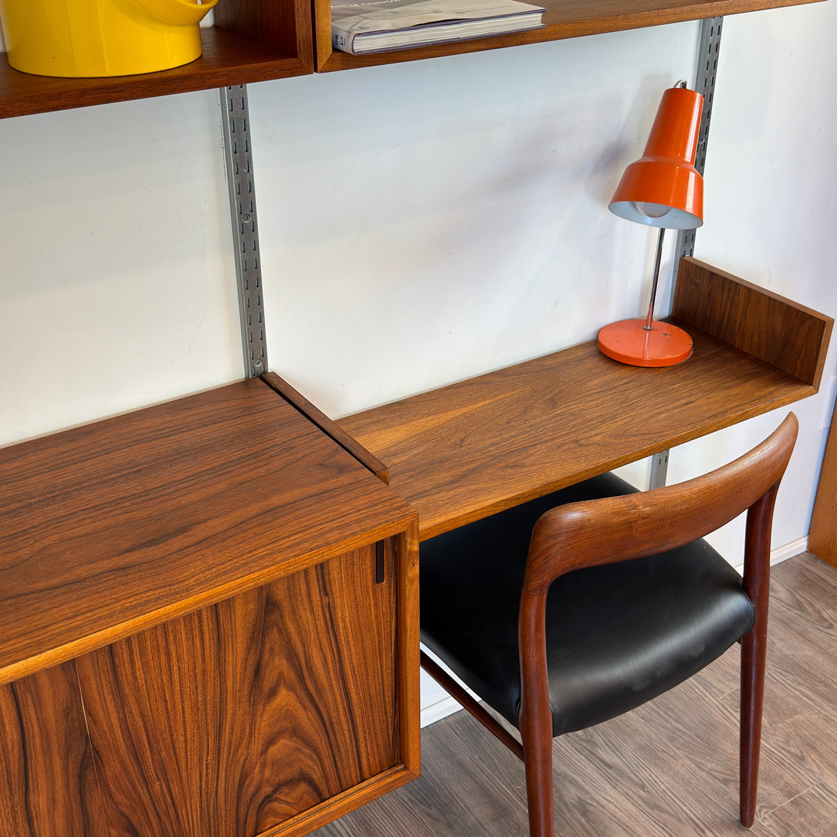 Reff Wall Mounted Shelving