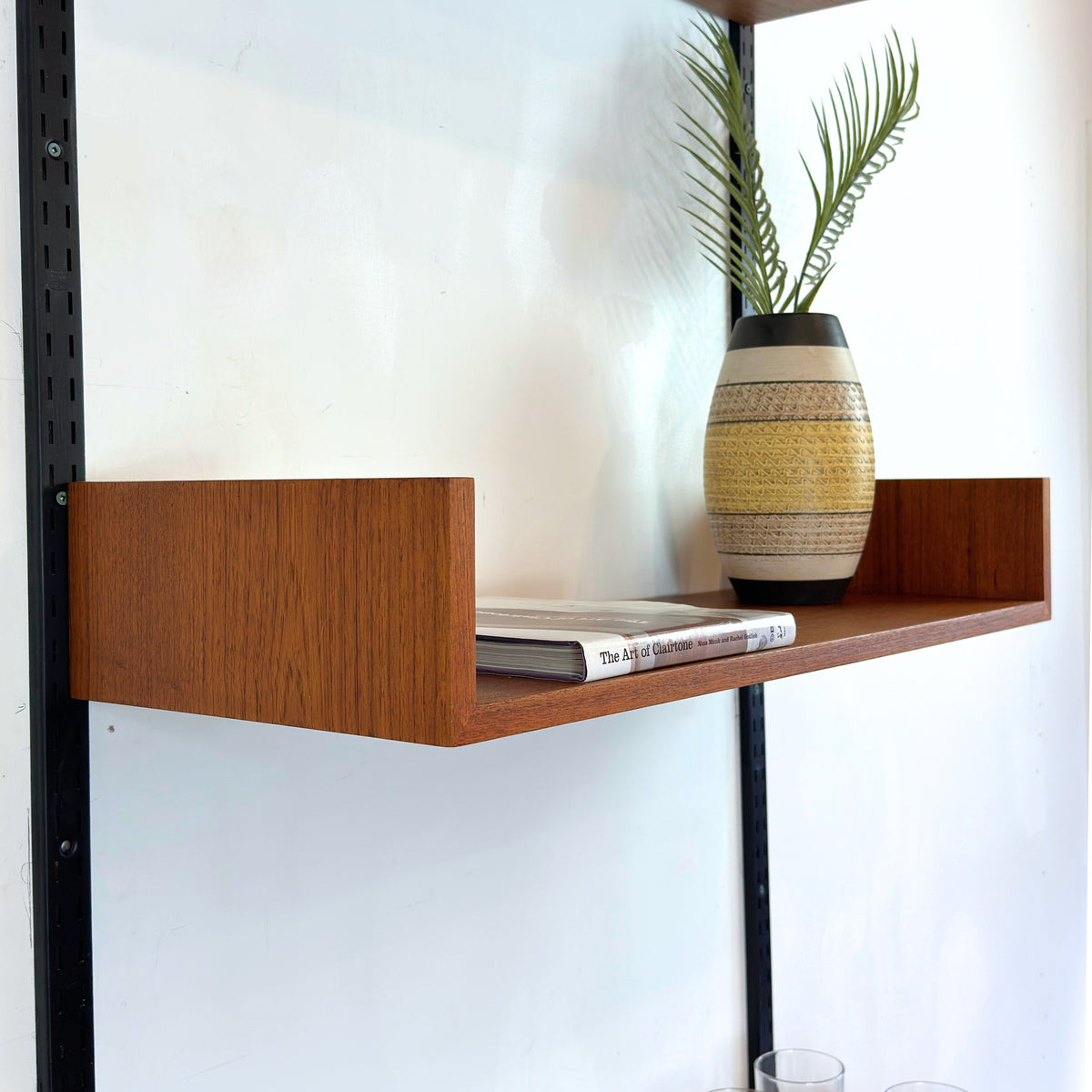 Reff Wall Mounted Shelving