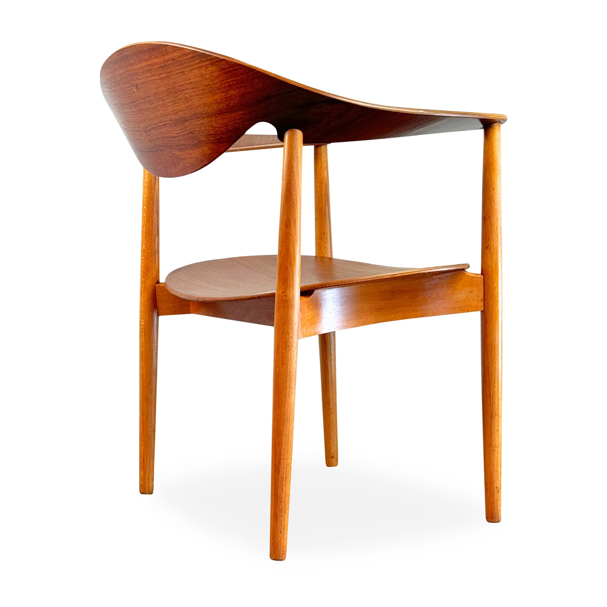 Metropolitan Chair | Fritz Hansen