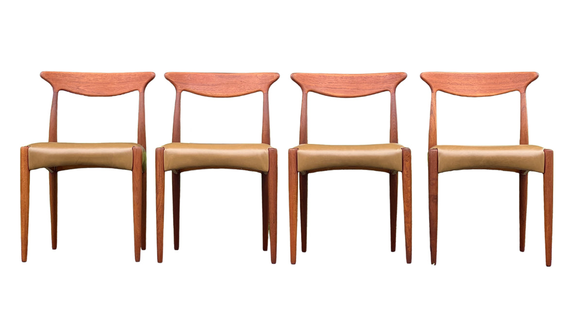 Set of T301 Dining Chairs by Arne Hovmand Olsen