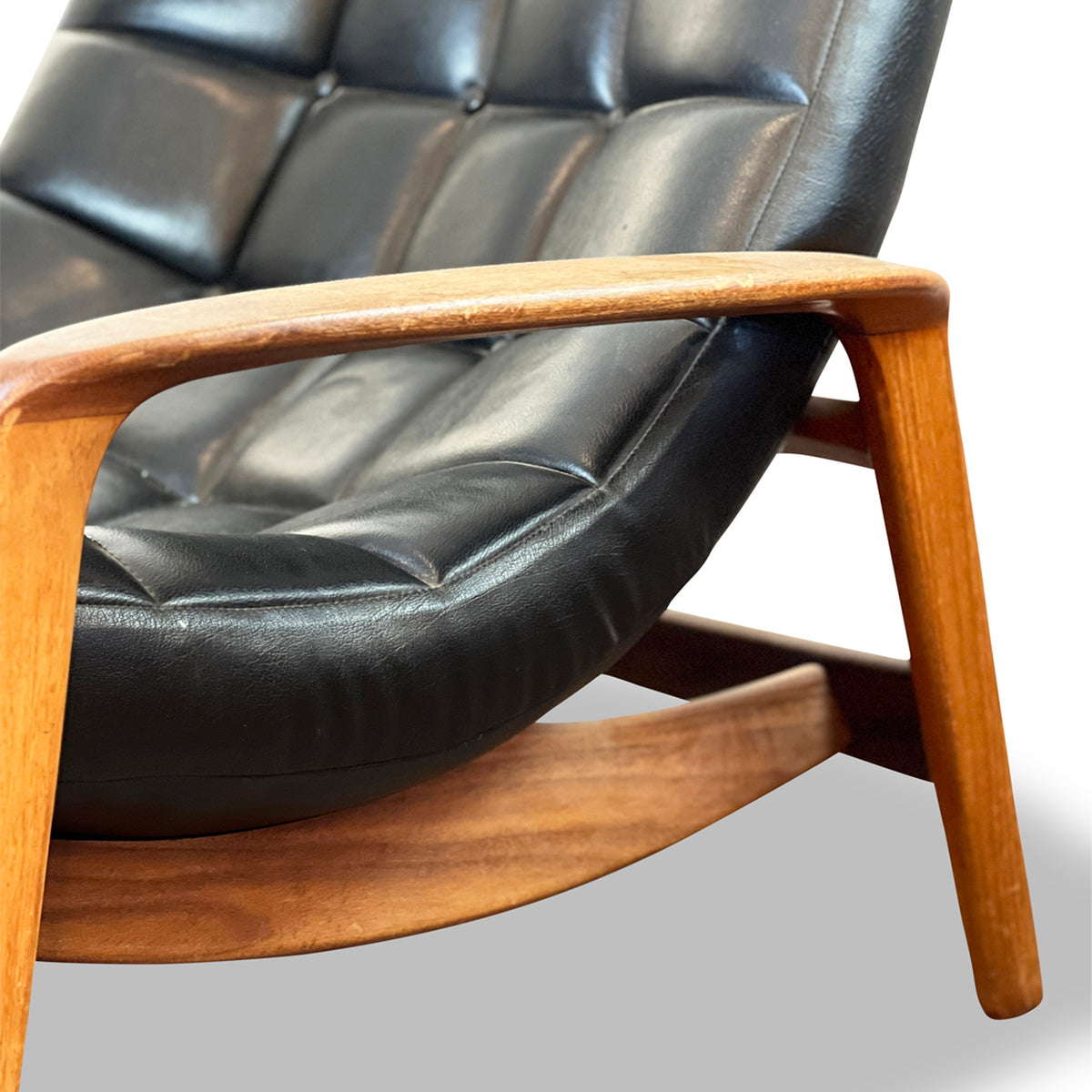 R. Huber Scoop Chair