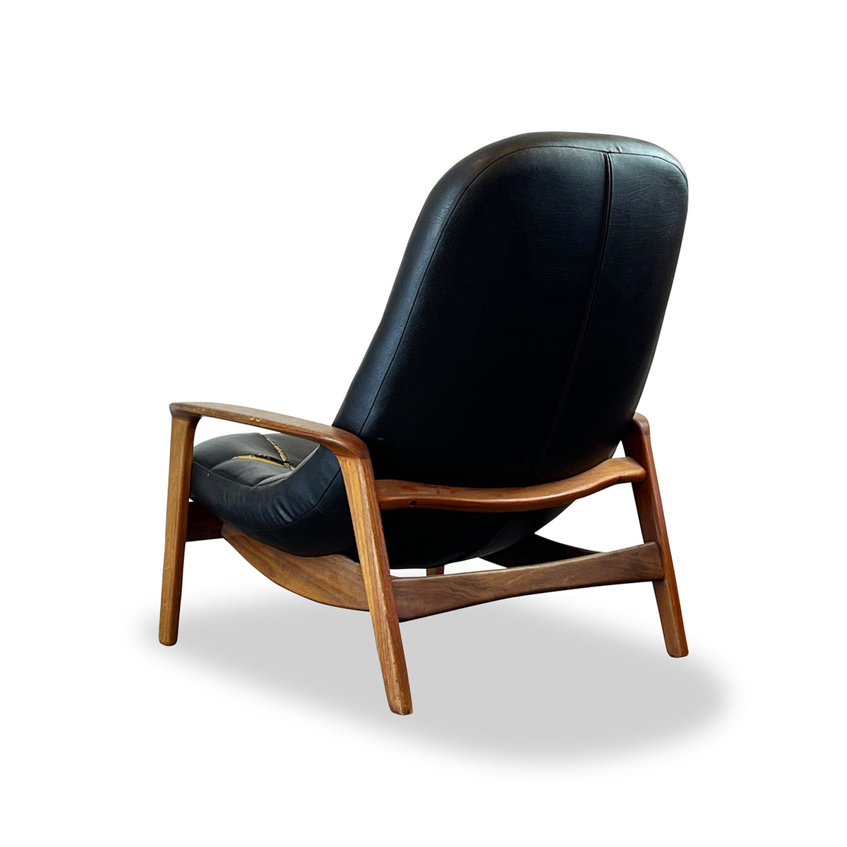 R. Huber Scoop Chair