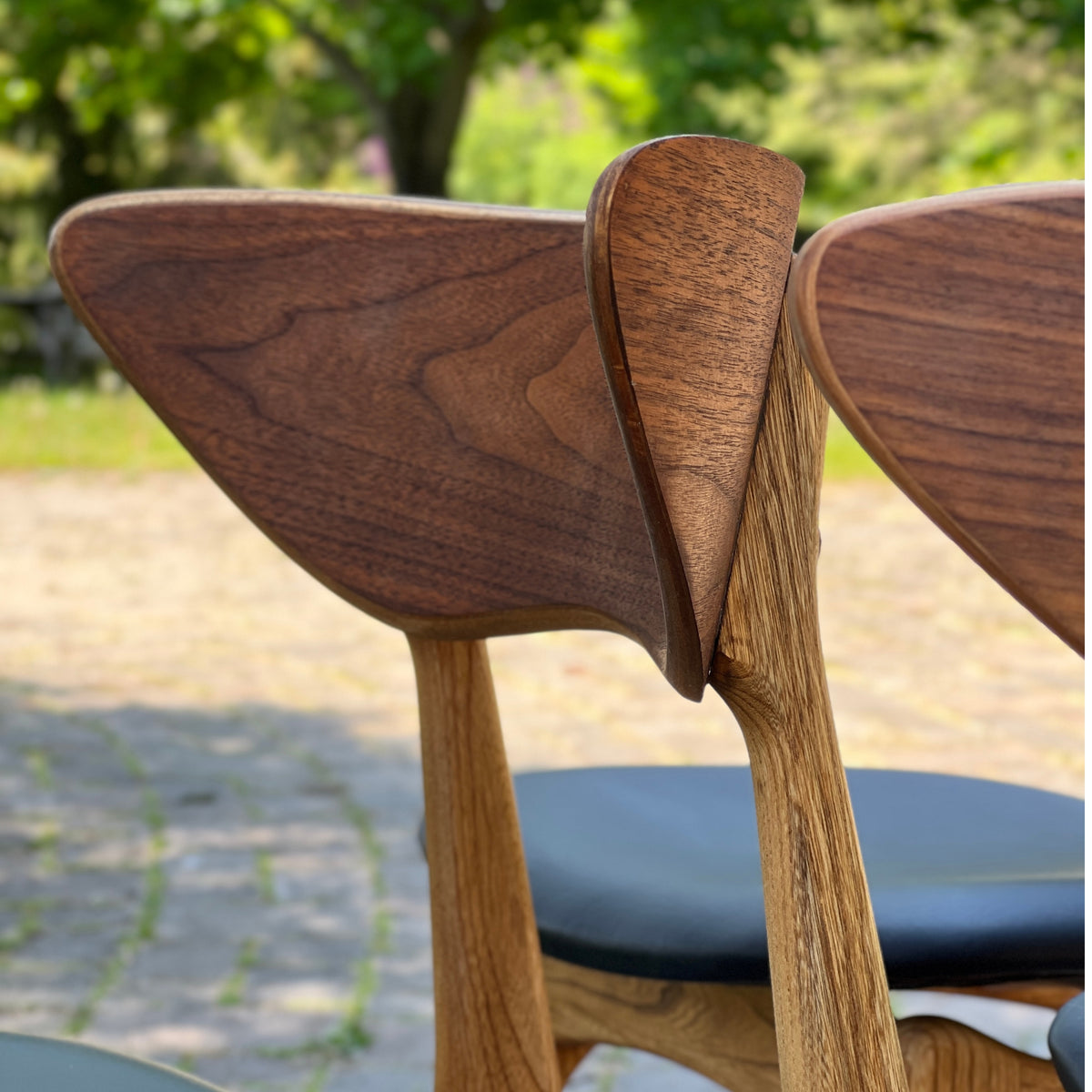 Set of Six Walnut and Elm Dining Chairs by Deilcraft