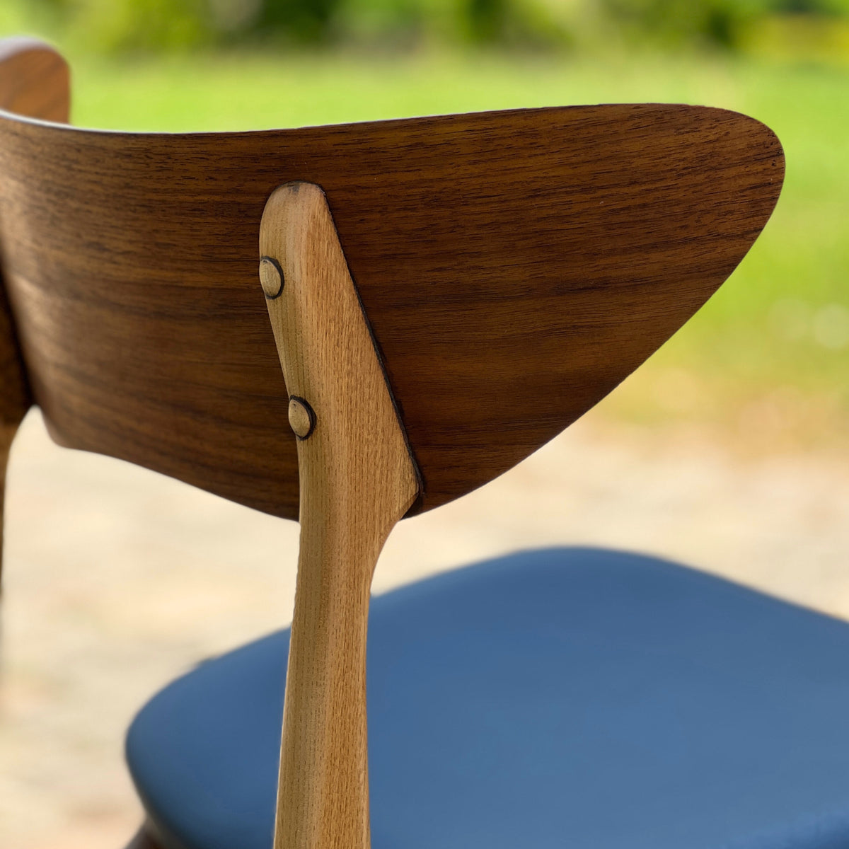 Set of Six Walnut and Elm Dining Chairs by Deilcraft