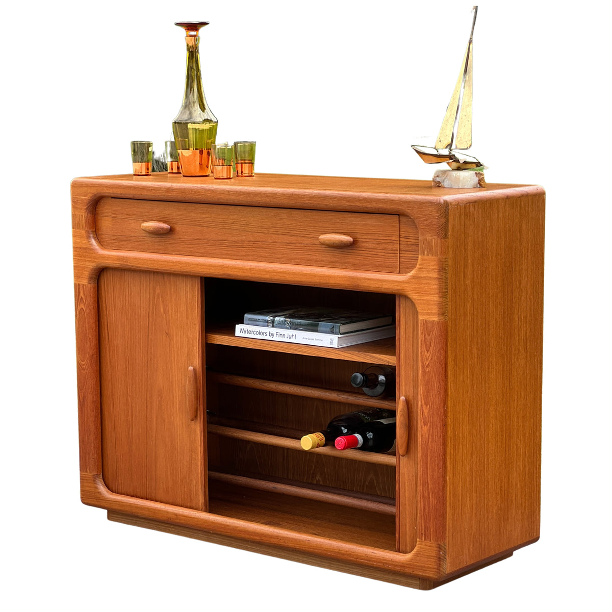 Dyrlund Liquor Cabinet