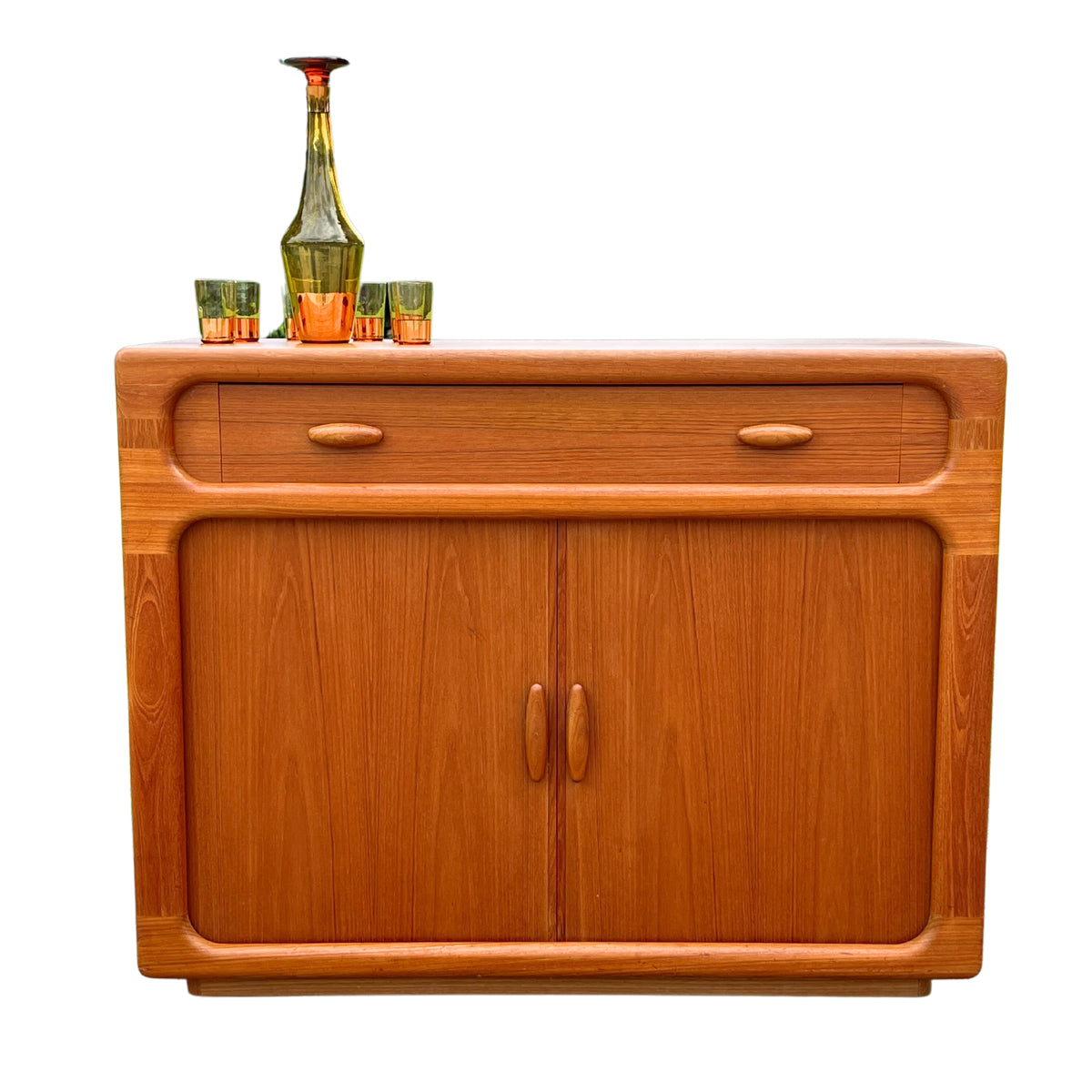 Dyrlund Liquor Cabinet