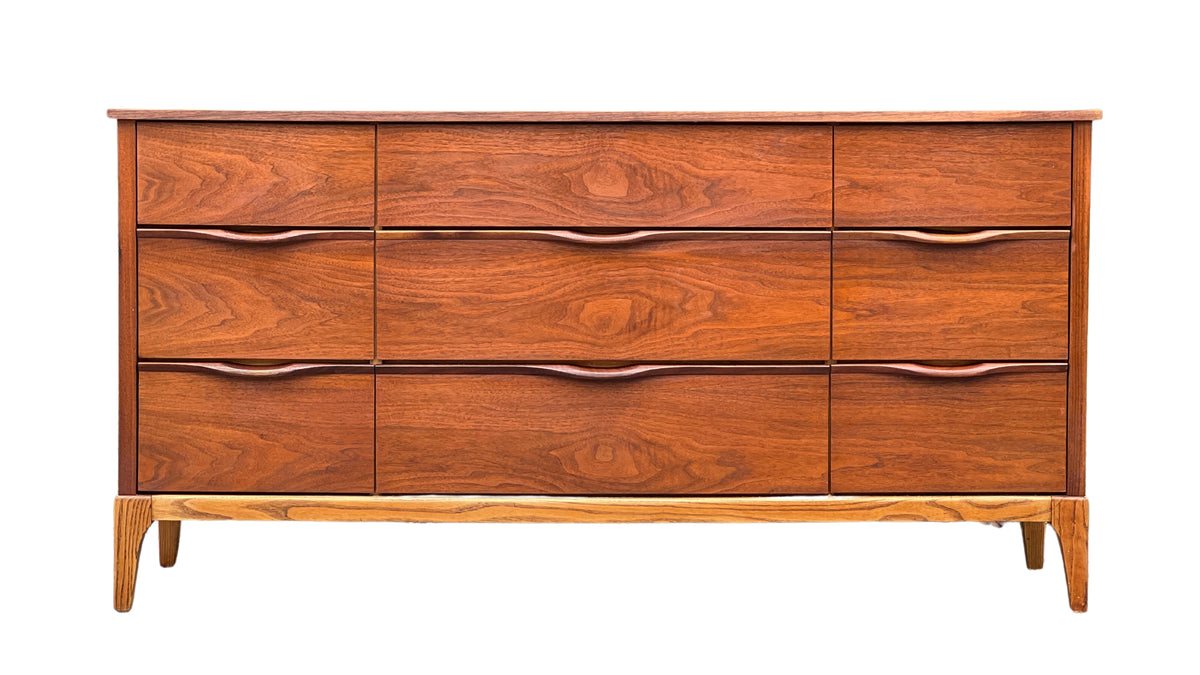 Kaufman Nine Drawer Dresser