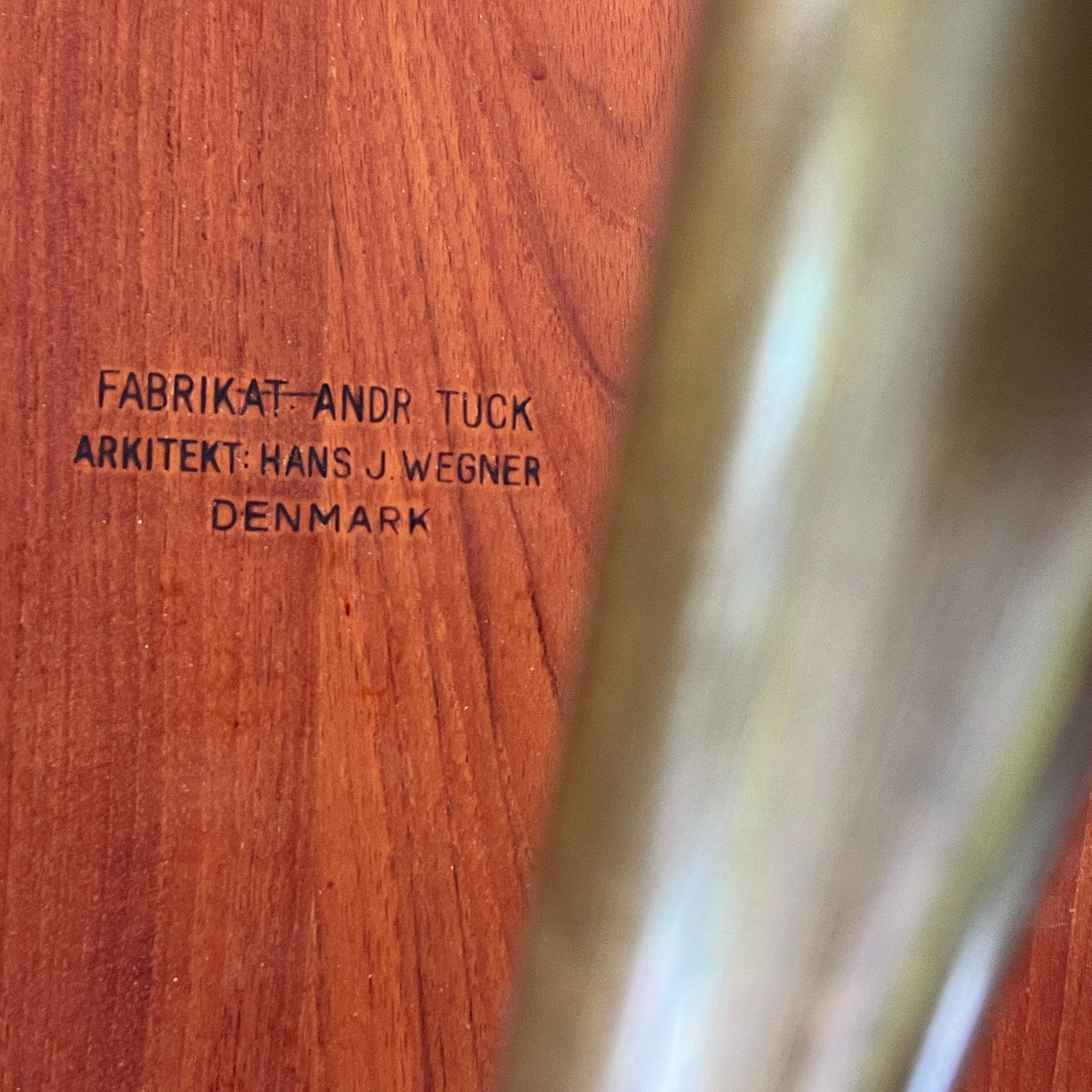 Hans Wegner AT-303 Dining Table