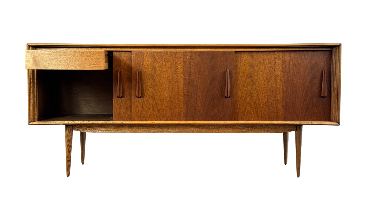 Classic Deilcraft Sideboard