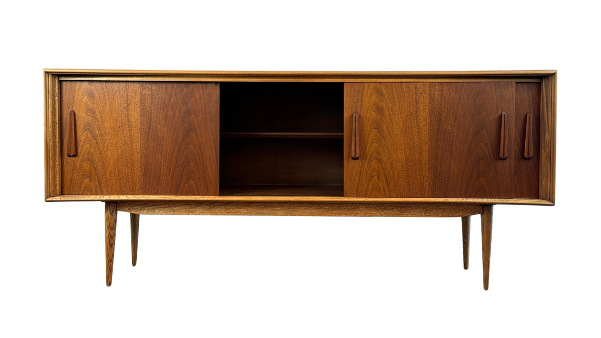 Classic Deilcraft Sideboard