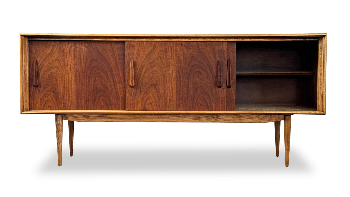 Classic Deilcraft Sideboard