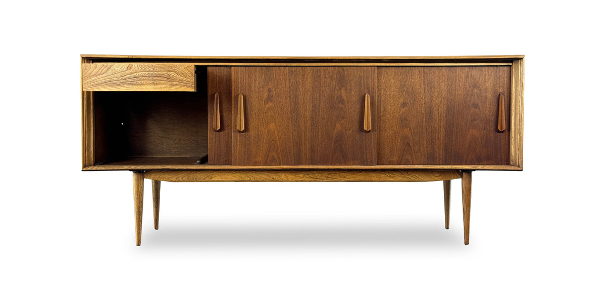 Classic Deilcraft Sideboard