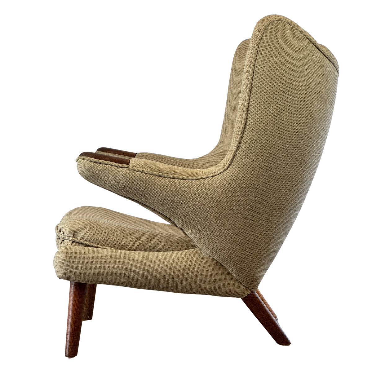 Hans Wegner AP-19 Papa Bear Chair