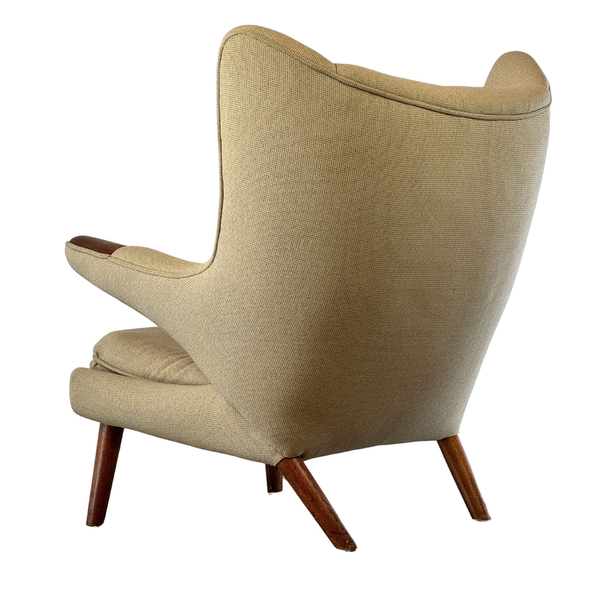 Hans Wegner AP-19 Papa Bear Chair