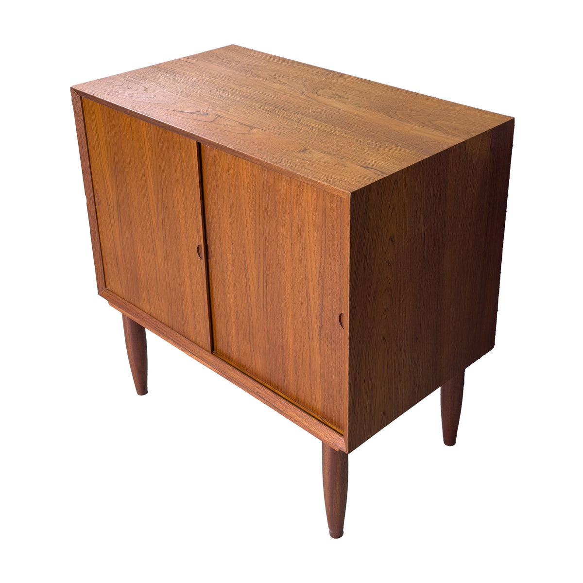 Cado Cabinet