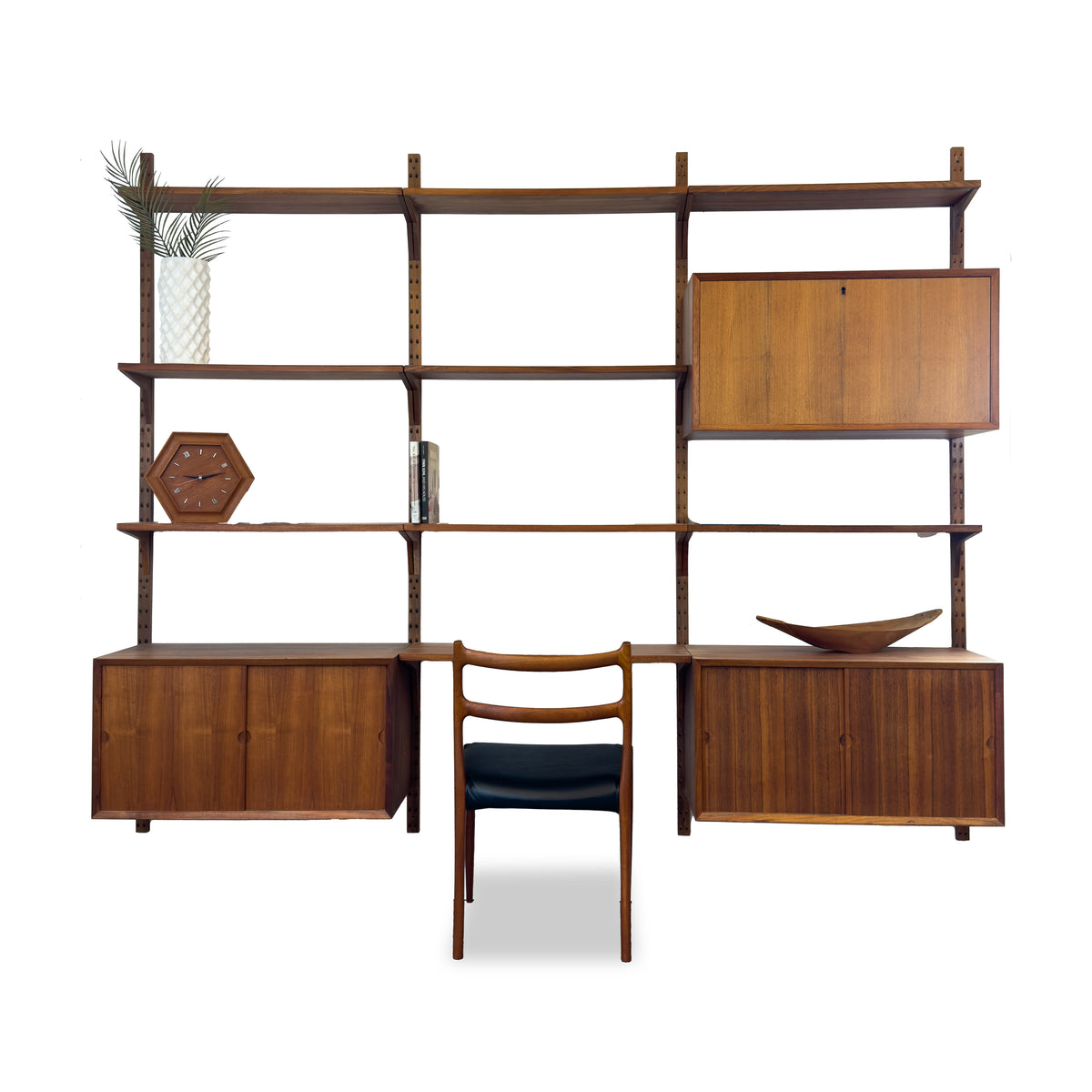 Walnut Cado Shelving Unit