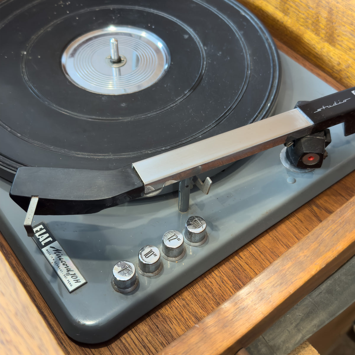Clairtone S1001 Stereo Cabinet