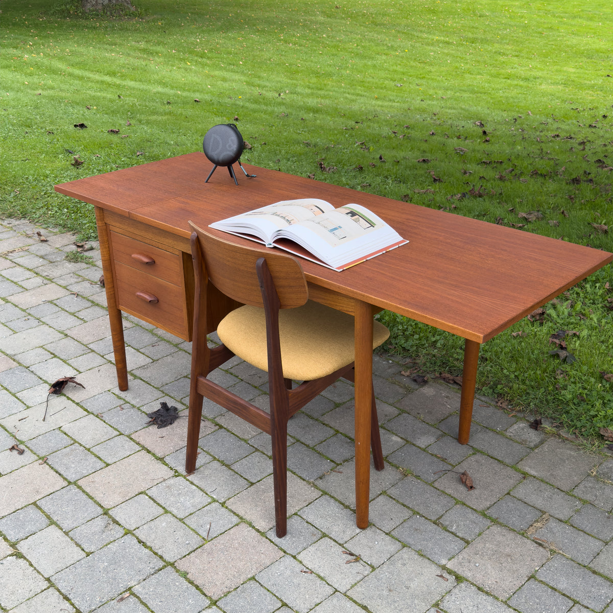 Flip Top Desk