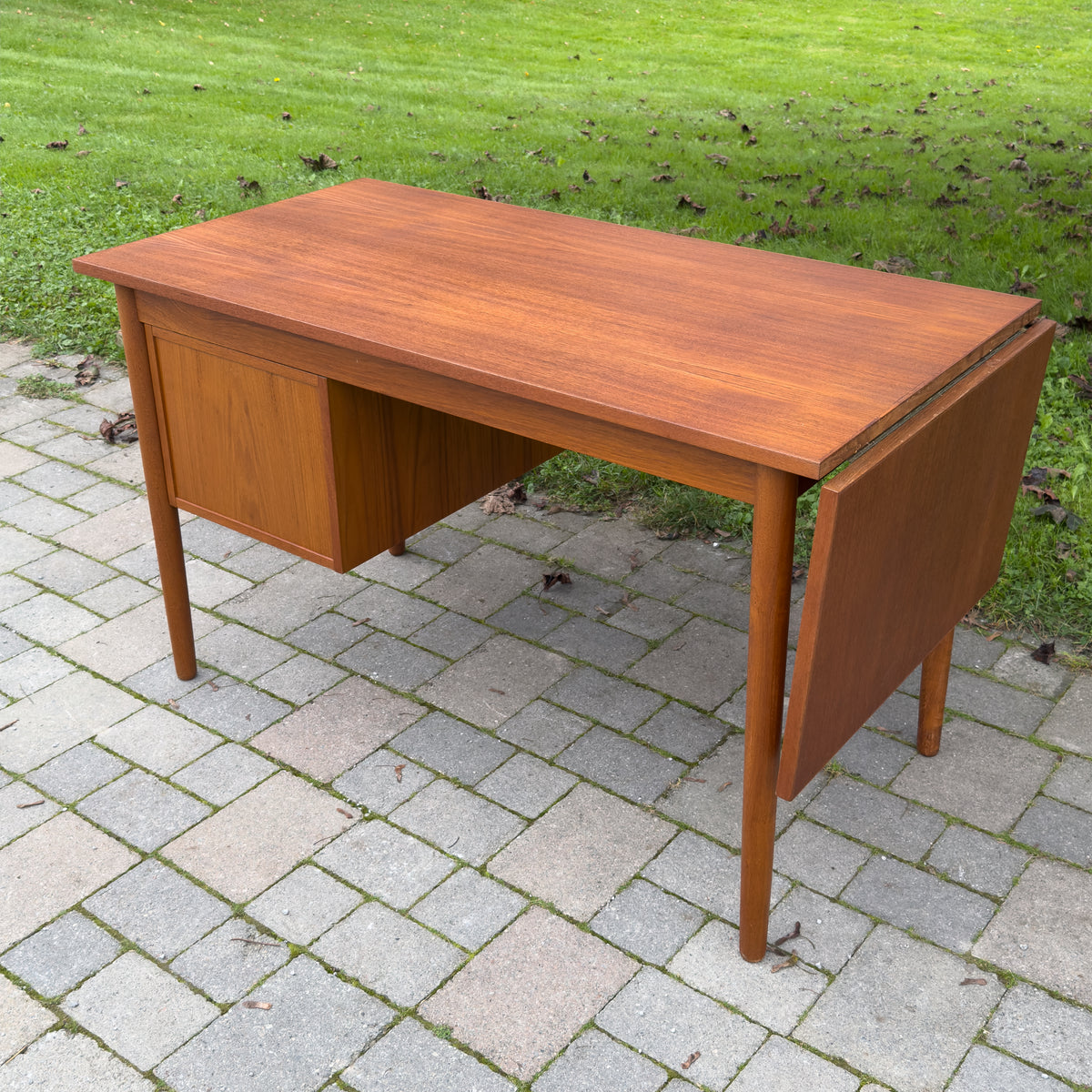 Flip Top Desk