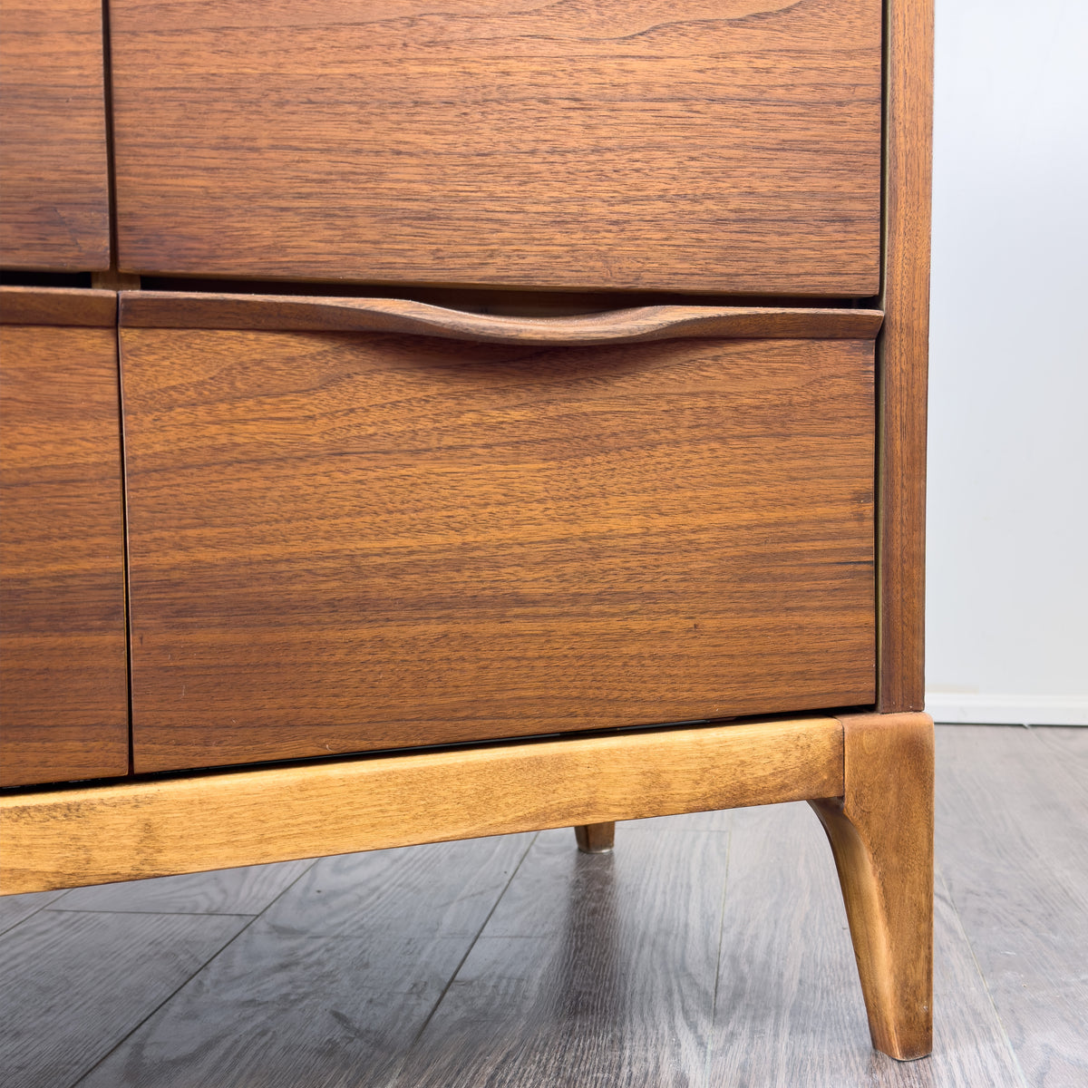 Kaufman Nine Drawer Dresser