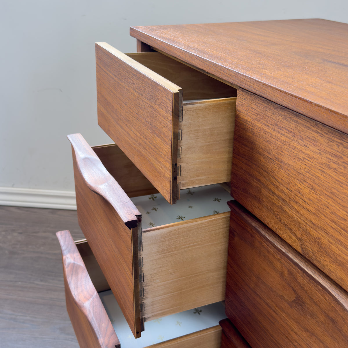 Kaufman Nine Drawer Dresser