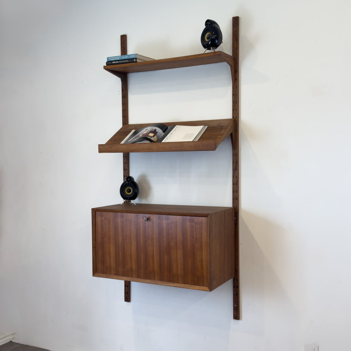 Walnut Cado Shelving Unit