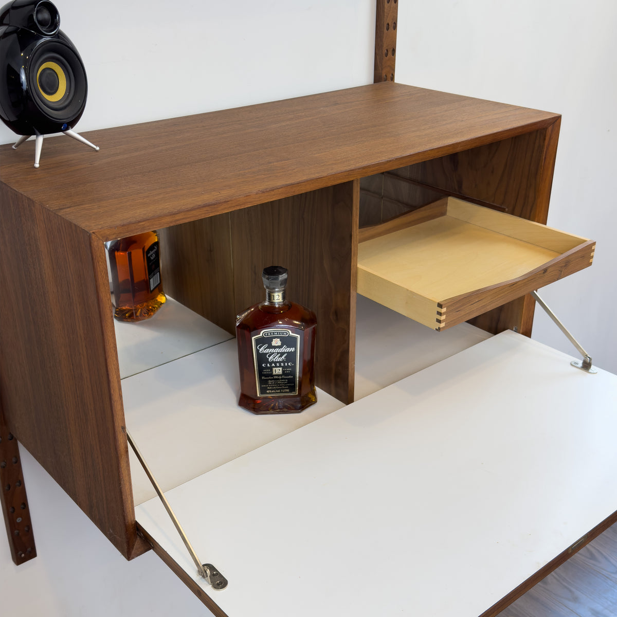 Walnut Cado Shelving Unit