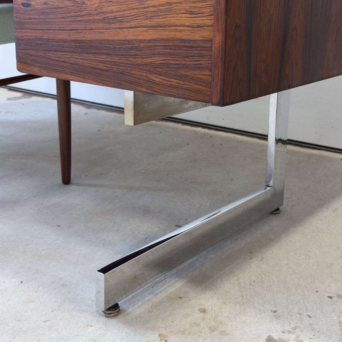 Executive Rosewood Desk