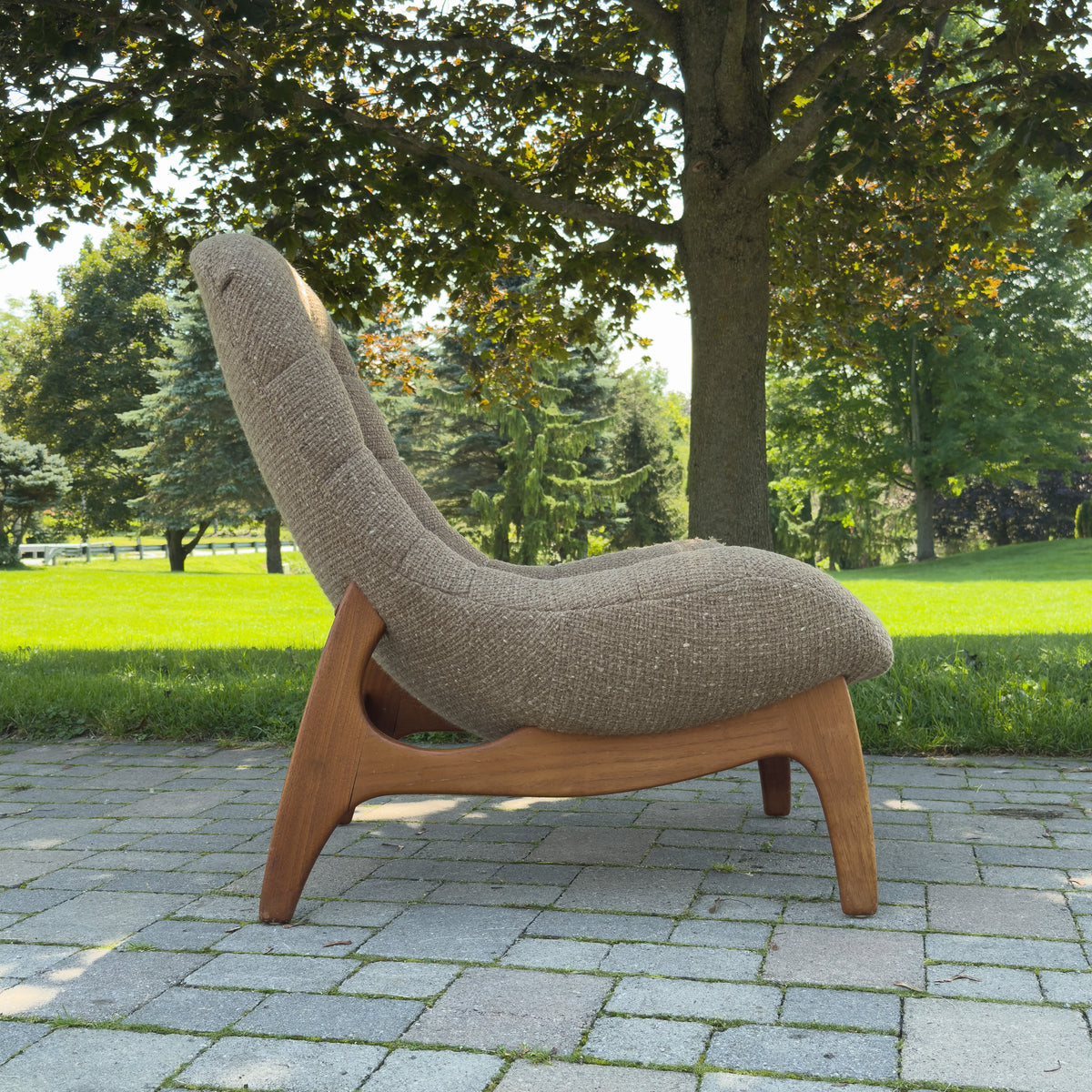 R. Huber Scoop Chair