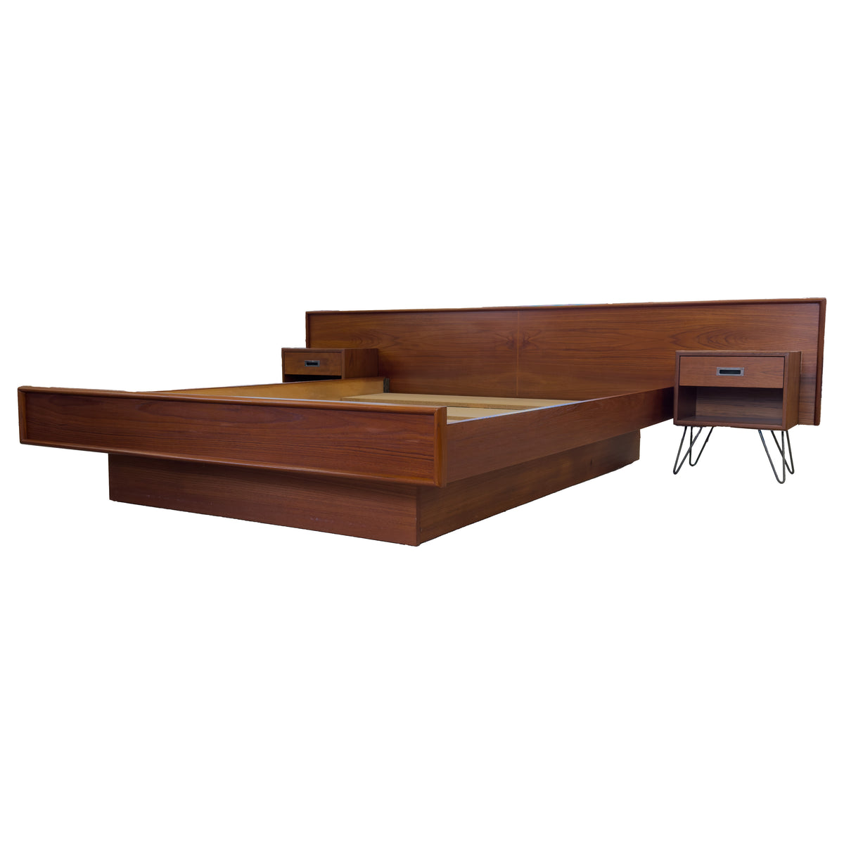 Teak Queen Bed