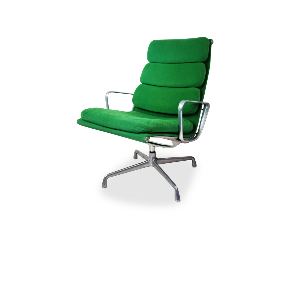 Green Eames Softpad EA216 Lounge Chair