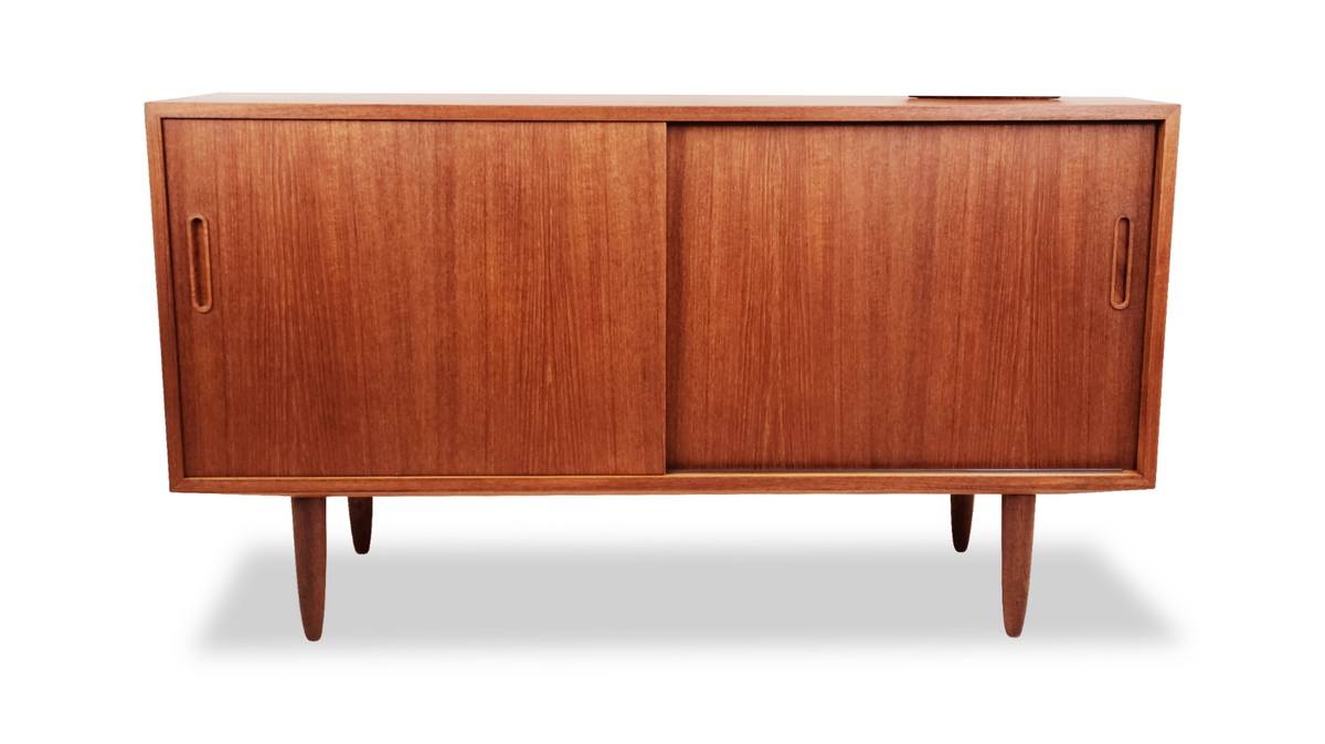 Teak sideboard by carlo jensen for hundevad