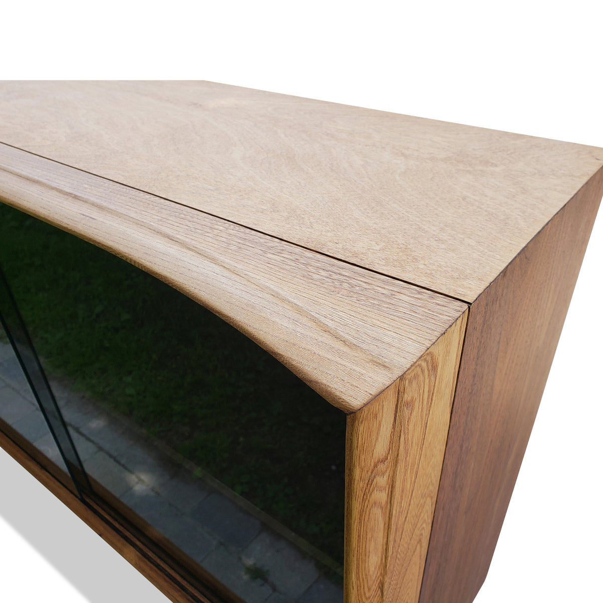 Mid Century Display Case by Deilcraft