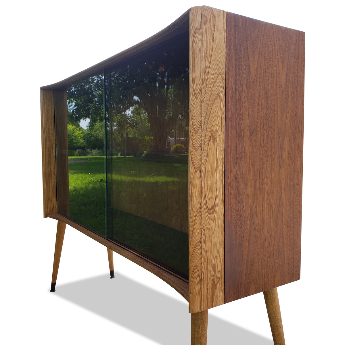 Mid Century Display Case by Deilcraft