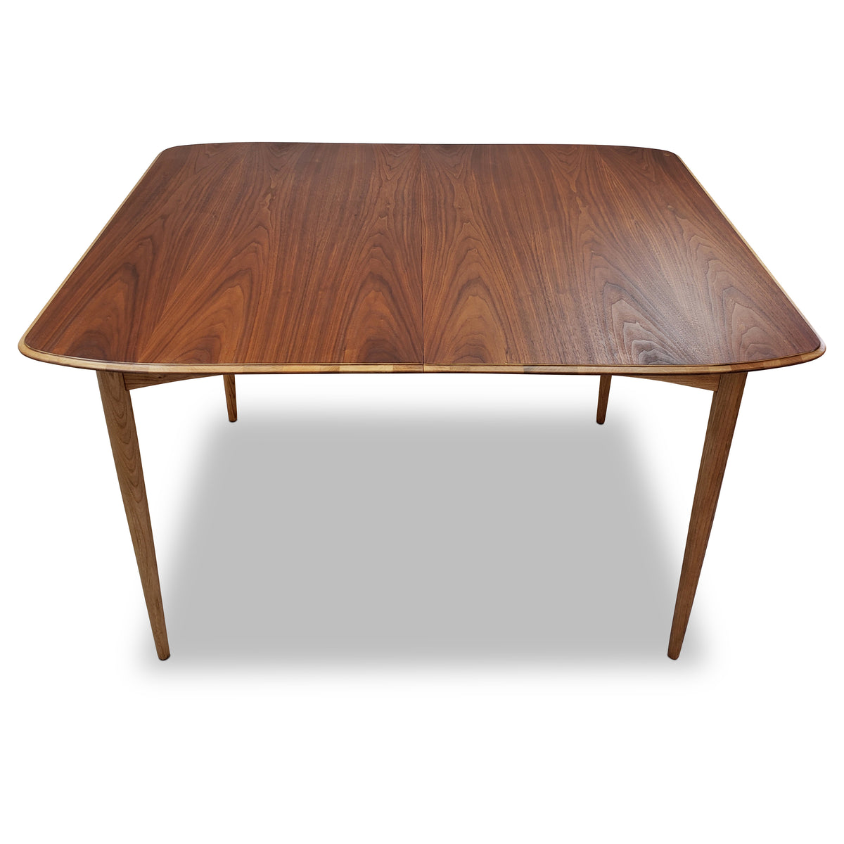 Vintage Deilcraft Dining Table with Two Leaves