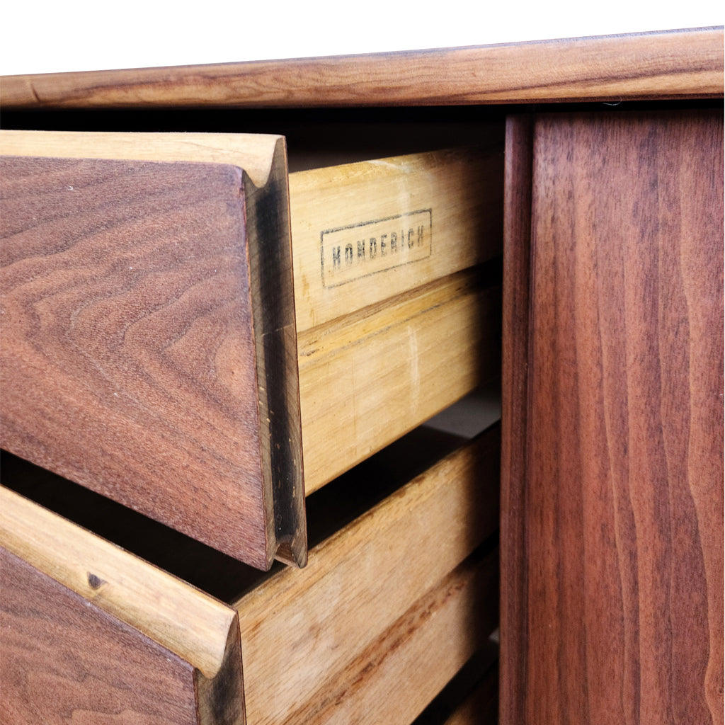 Compact Honderich Sideboard