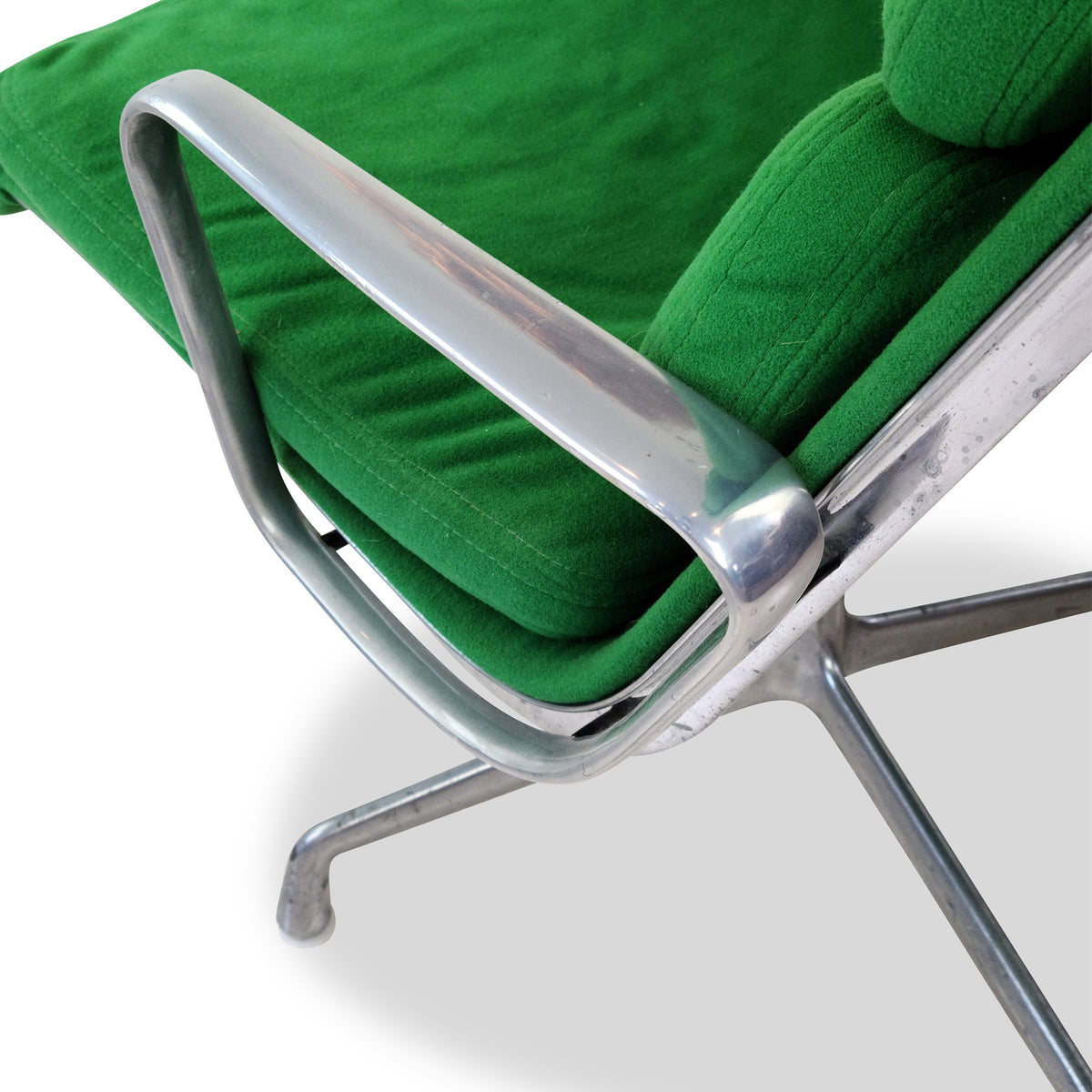 Eames Softpad EA216 Lounge Chair