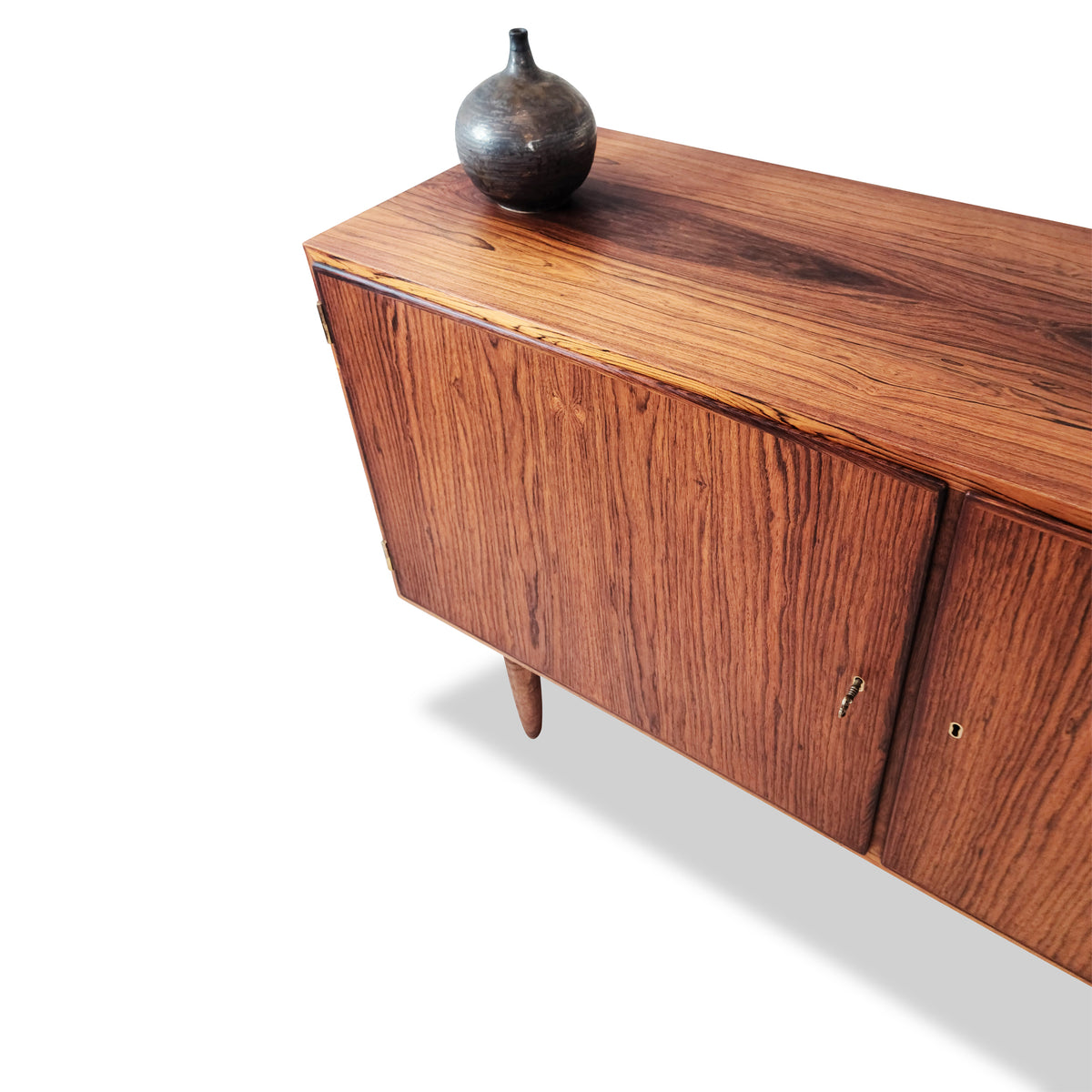 Rosewood Sideboard by Hundevad