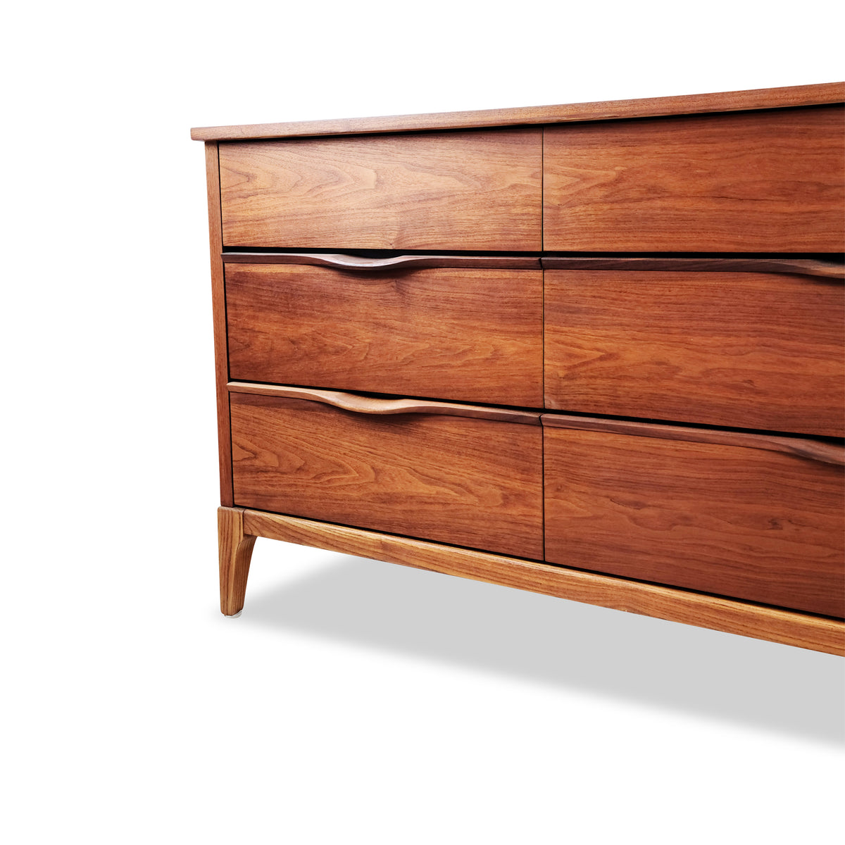 Kaufman Nine Drawer Dresser