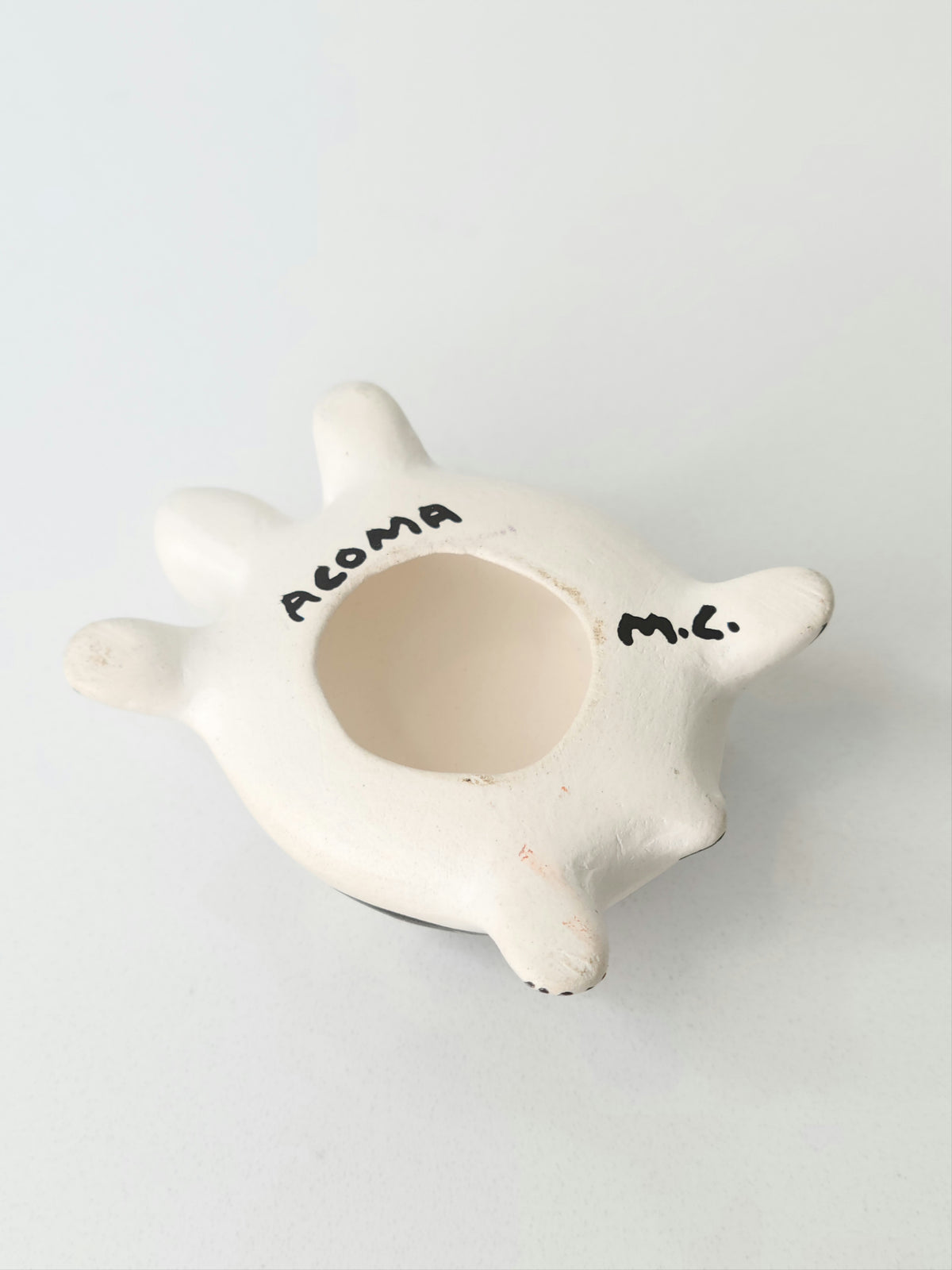Native American Acoma Pottery Small Turtle