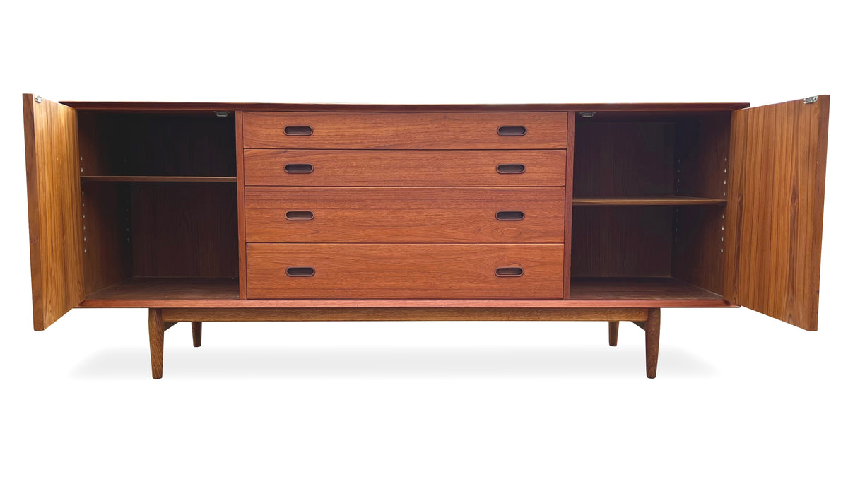 Teak Sideboard by Arne Vodder for Sibast Mobler