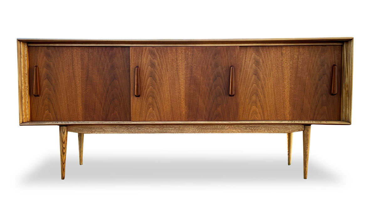 Classic Deilcraft Sideboard