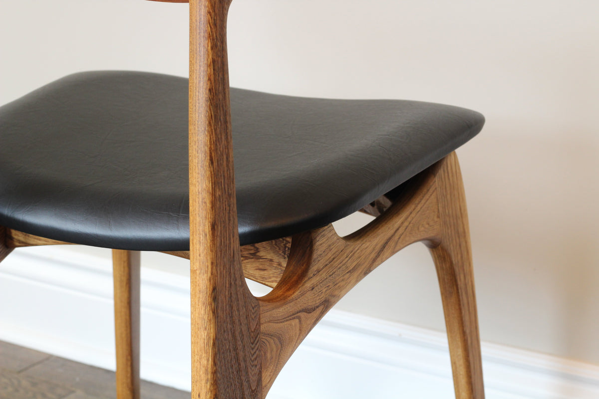 Set of Six Walnut and Elm Dining Chairs by Deilcraft