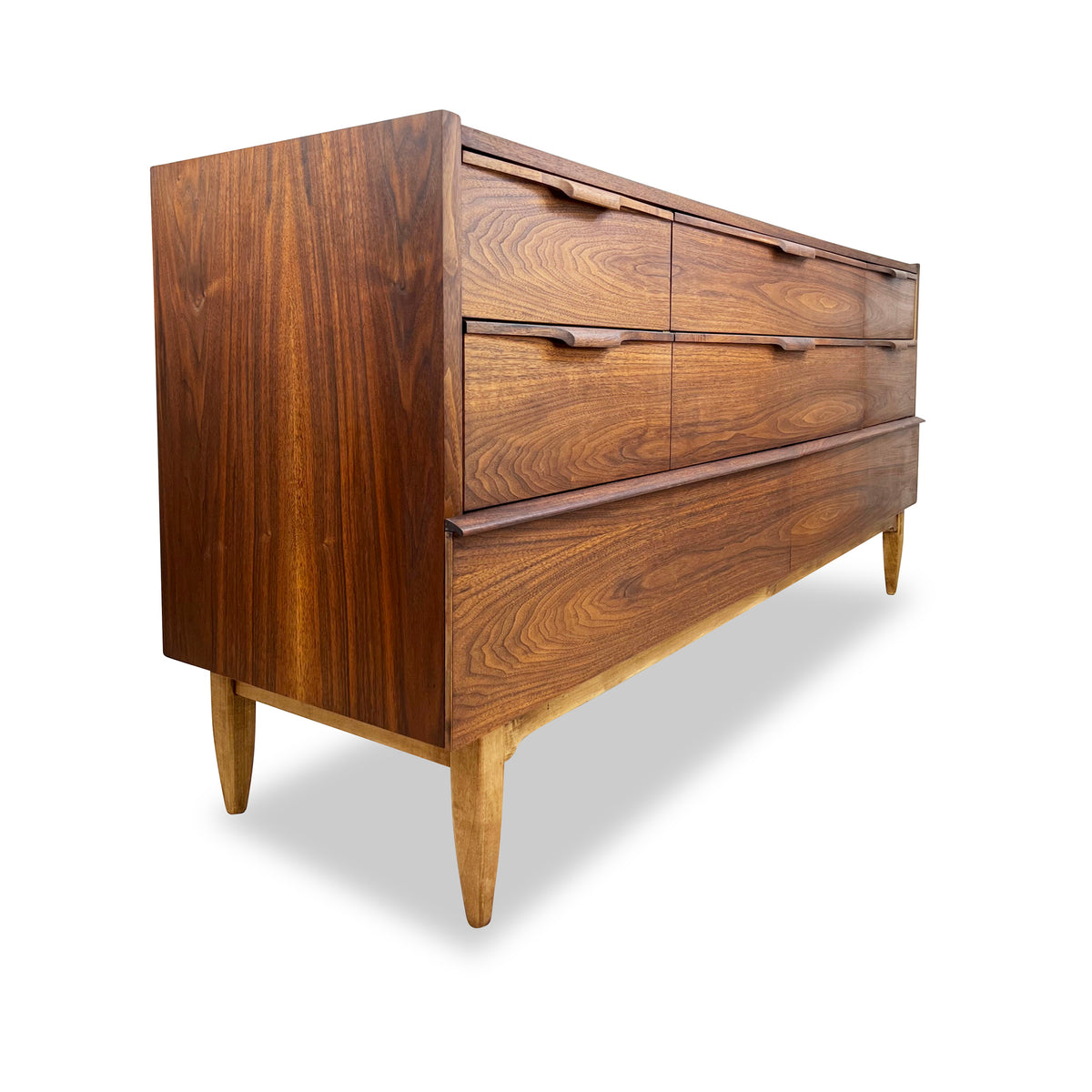 Haddon Hall Dresser