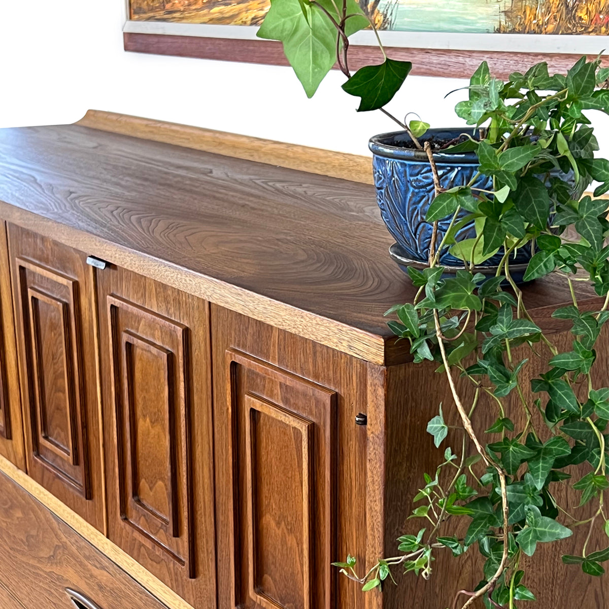 Mid Century Broyhill Upright Dresser