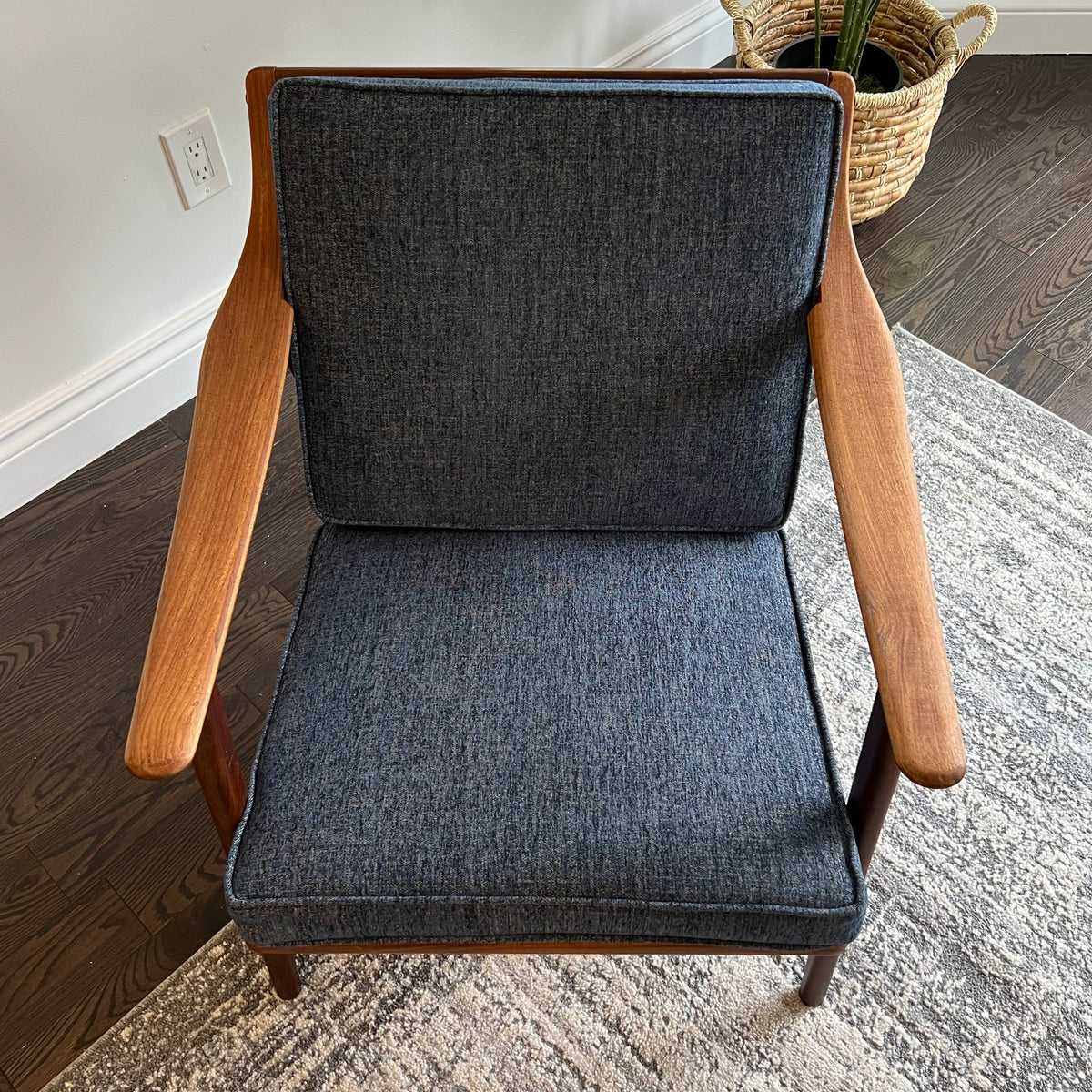 Danish Teak Lounge Chair Mogens Kold