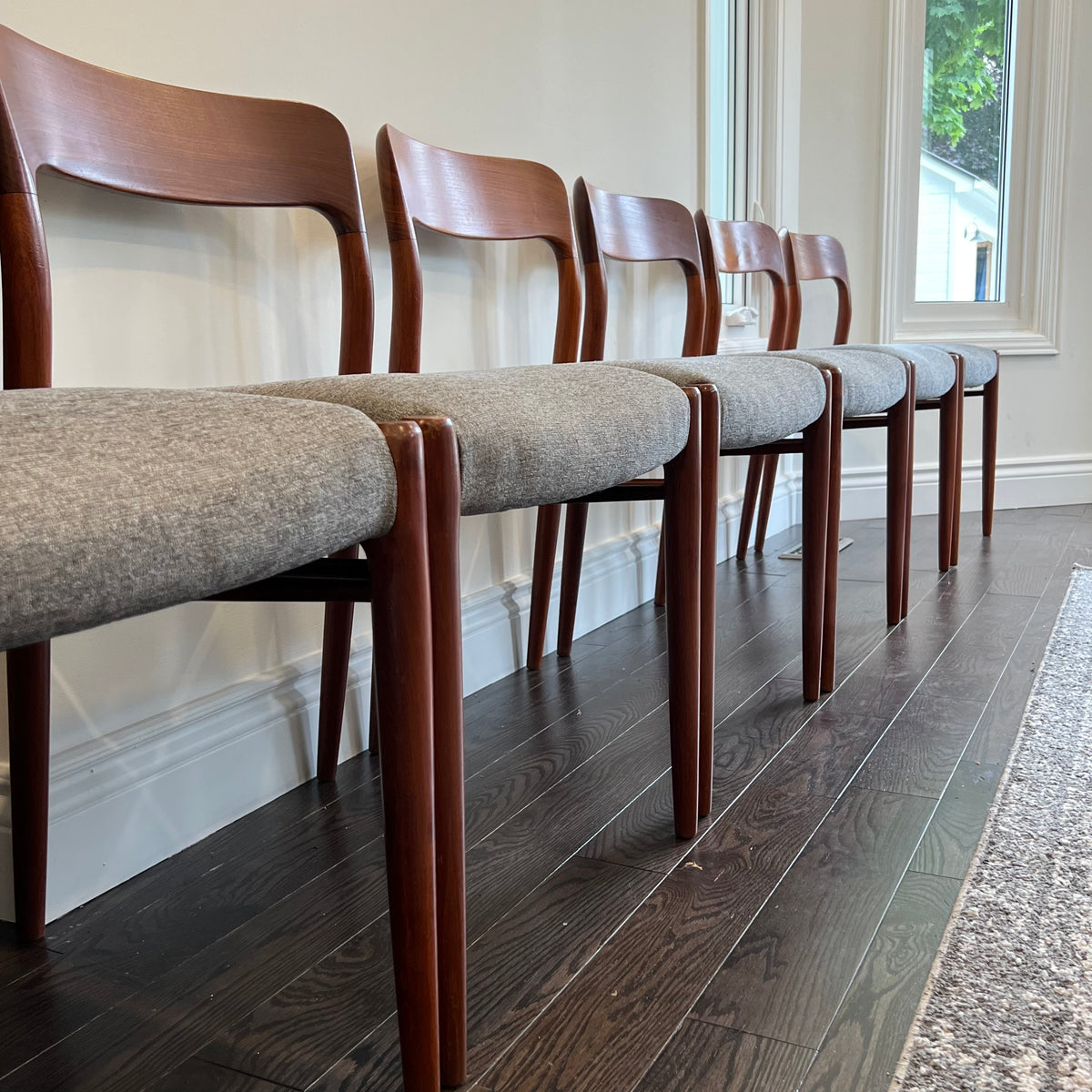 Set of Six Moller 75 Chairs