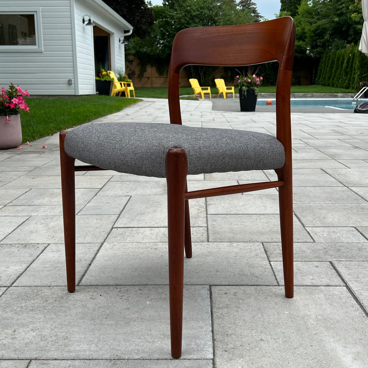 Set of Six Moller 75 Chairs